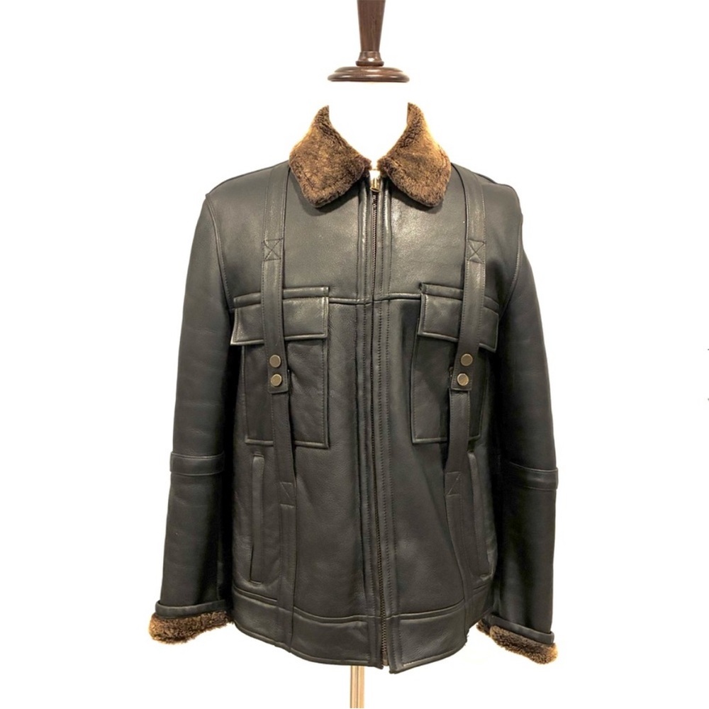 Man’s Italian Leather Jacket with Contrasting Fur Collar and Lining, Size L